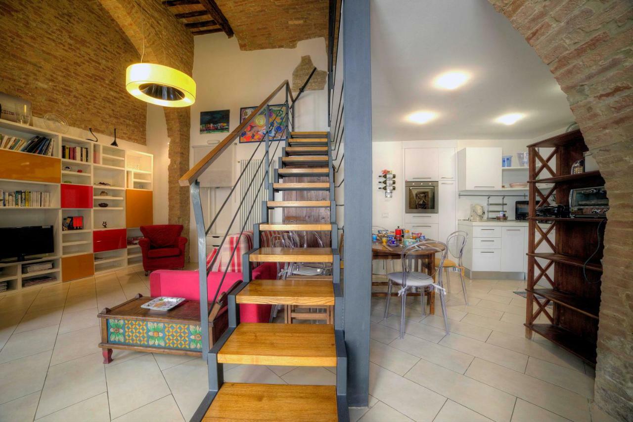 Stilnuovo Charming Apartment In Siena'S Historic Center, Very Close To Piazza Del Campo Exterior foto